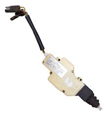 TRAVA DA PORTA DIANTEIRA UNO 5 VIAS